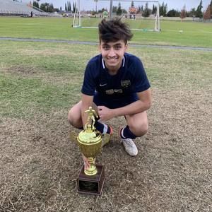 Meet your Posher, Manija sadiq